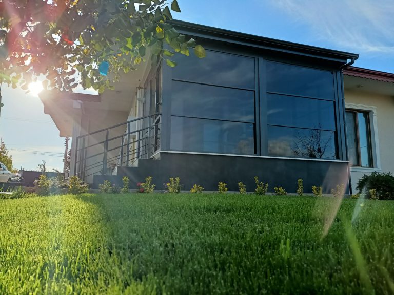 Giyotin Cam Sistemleri